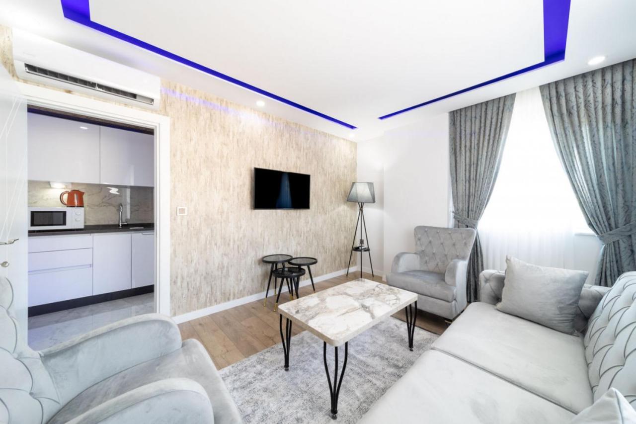 Modern And Central Duplex Apartment Near Beach In Antalya Exteriér fotografie